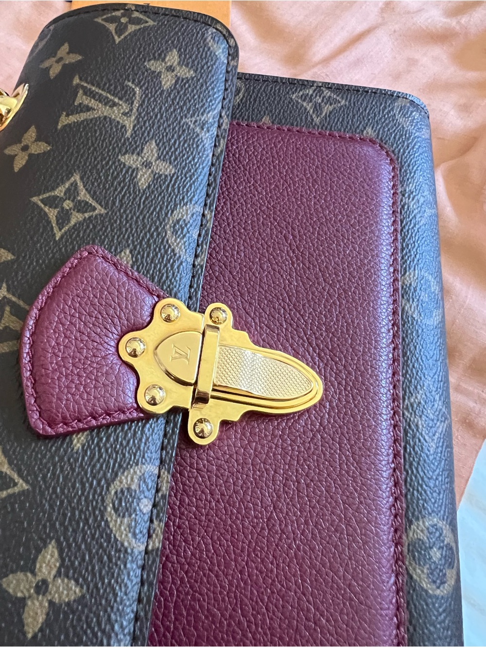Louis Vuitton Monogram Shoulder Bag in Brown and Burgundy with Gold Hardware - Picture 10 of 13